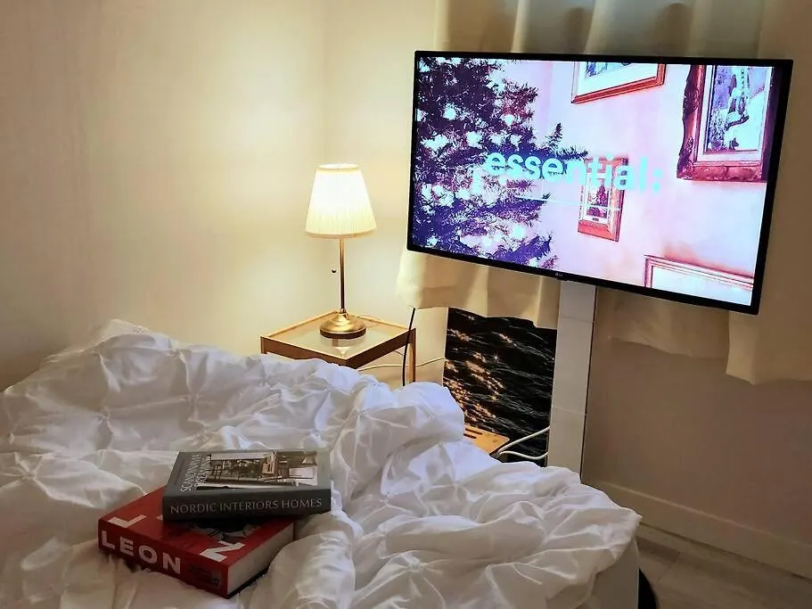 Evermore #Sinchon Station 5Min #Seogang Station 1Min Apartment Seoul South Korea